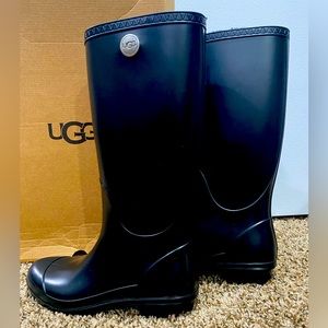Brand new never been worn